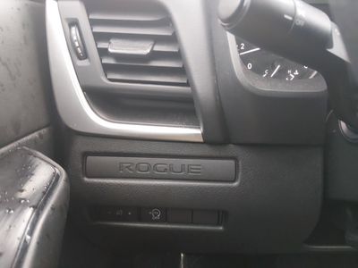 2024 Nissan Rogue - Photo 12