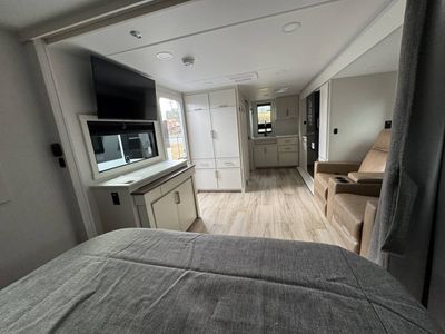 2026 Brinkley MODEL I - Photo 9
