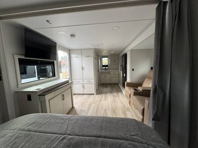2026 Brinkley MODEL I - Photo 10