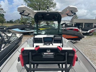 2020 Scarab 255 Open - Photo 9