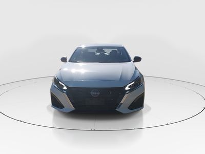 2025 Nissan Altima - Photo 2
