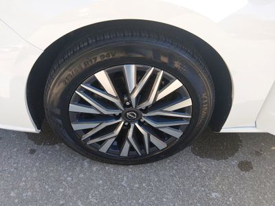2025 Nissan Altima - Photo 10