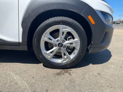 2023 Hyundai Kona — photo 16 view