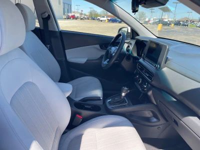 2023 Hyundai Kona — photo 15 view
