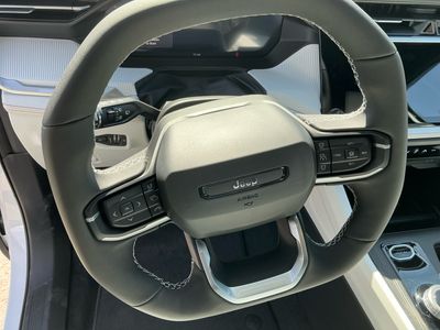 2026 Jeep Cherokee — photo 14 view