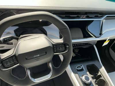 2026 Jeep Cherokee — photo 15 view