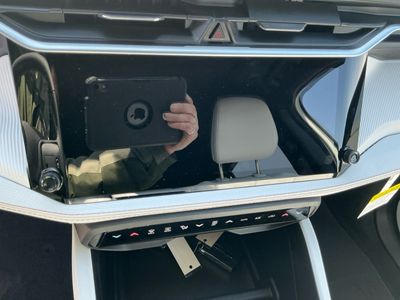 2026 Jeep Cherokee — photo 12 view