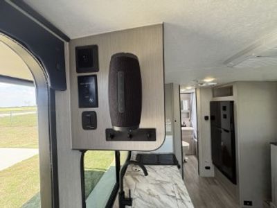 2025 Coachmen Apex Nano - Photo 20