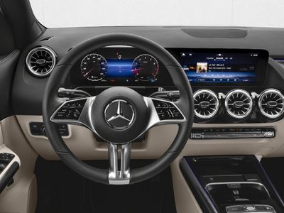 2026 Mercedes-Benz GLA 250 - Photo 2