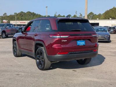 2025 Jeep Grand Cherokee - Photo 3