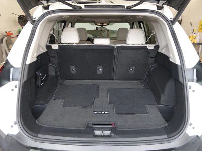 2023 Nissan Rogue — photo 11 view