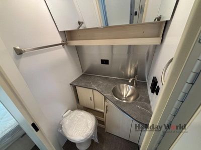 2025 Airstream Flying Cloud - Photo 19