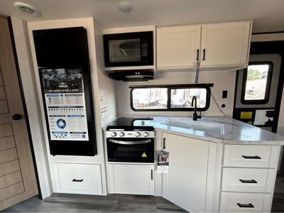 2026 Jayco Jay Flight SLX - Photo 12