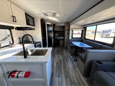 2026 Jayco Jay Feather - Photo 7