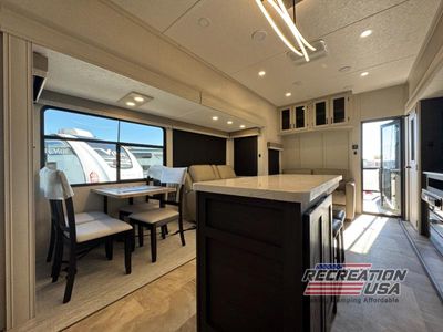 2025 Shasta s Phoenix - Photo 14