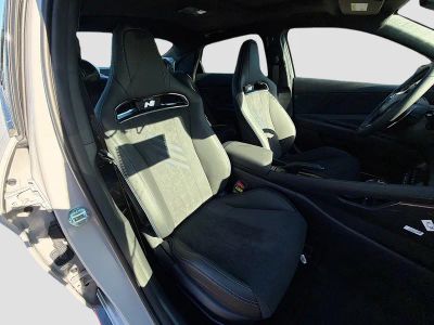 2026 Hyundai ELANTRA N — photo 13 view