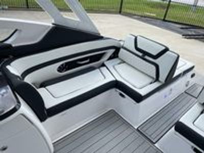 2026 Yamaha 275 SD - Photo 19