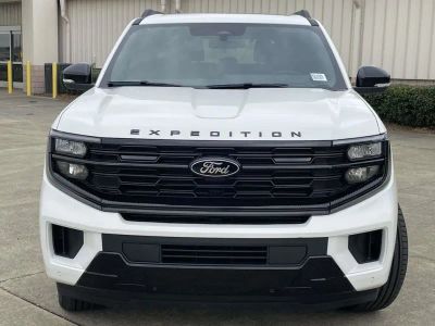 2026 Ford Expedition - Photo 8