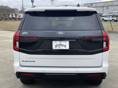 2026 Ford Expedition - Photo 4