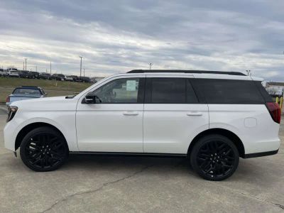 2026 Ford Expedition - Photo 6