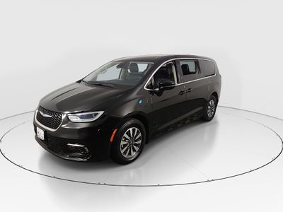 2024 Chrysler Pacifica — rear three-quarter view