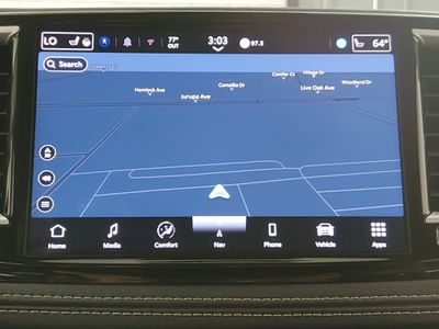 2024 Chrysler Pacifica — photo 17 view
