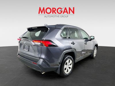2019 Toyota RAV4 - Photo 3