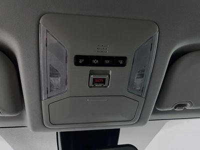 2019 Toyota RAV4 - Photo 17