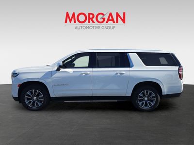 2022 Chevrolet Suburban - Photo 6