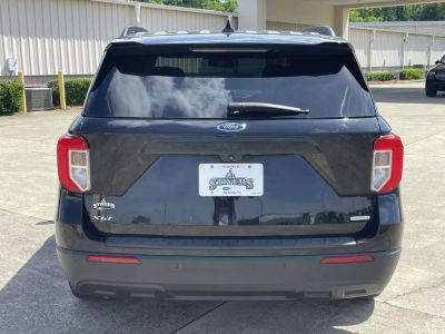 2020 Ford Explorer — interior view
