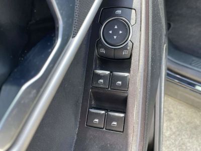 2020 Ford Explorer — photo 16 view
