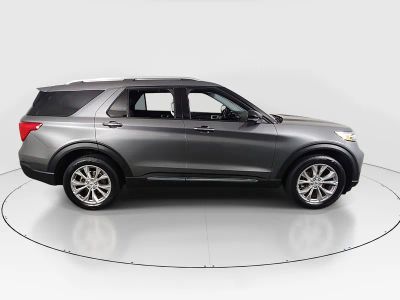 2023 Ford Explorer — photo 8 view