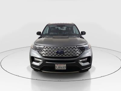 2023 Ford Explorer — side profile view