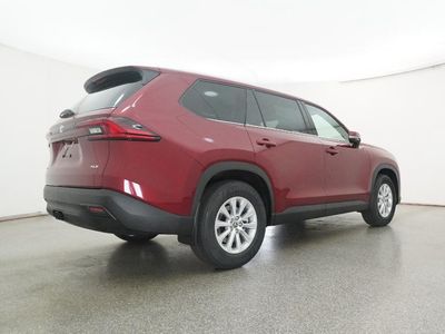 2026 Toyota Grand Highlander Hybrid - Photo 2