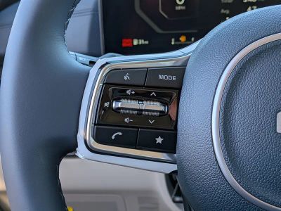 2026 Kia Carnival — photo 32 view