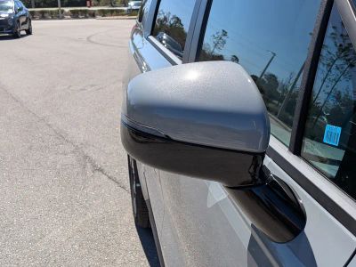 2026 Kia Carnival — photo 12 view