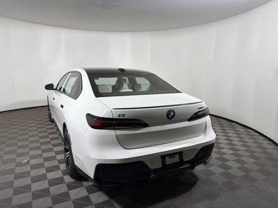2026 BMW i7 - Photo 2