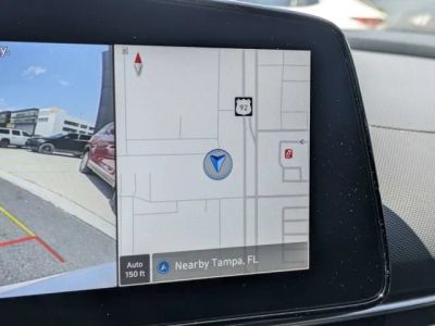 2024 Hyundai Elantra — photo 18 view
