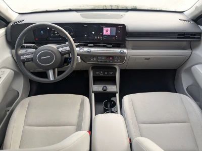 2024 Hyundai Kona Electric — photo 18 view