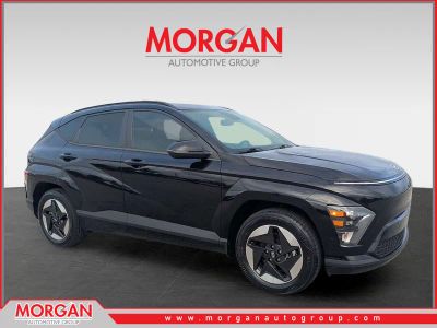 2024 Hyundai Kona Electric SEL in Abyss Black Pearl — front three-quarter view