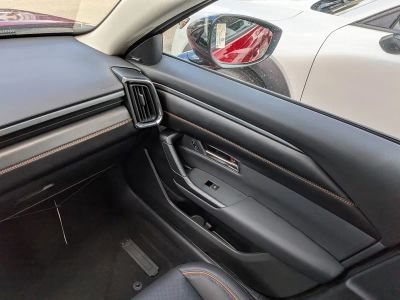2026 Mazda CX-50 — photo 17 view