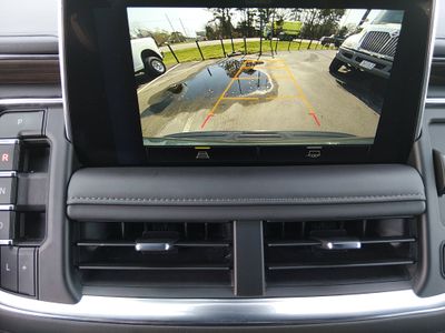 2024 Chevrolet Suburban - Photo 17
