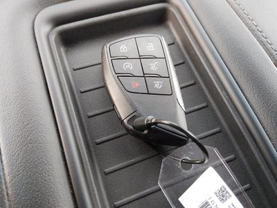 2024 Chevrolet Suburban - Photo 15