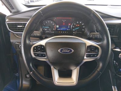2023 Ford Explorer — photo 12 view