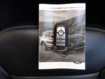 2023 Ford Explorer — photo 15 view