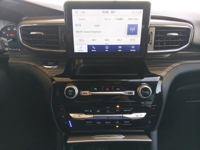 2023 Ford Explorer — photo 21 view