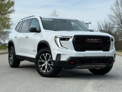 2024 GMC Acadia - Photo 2