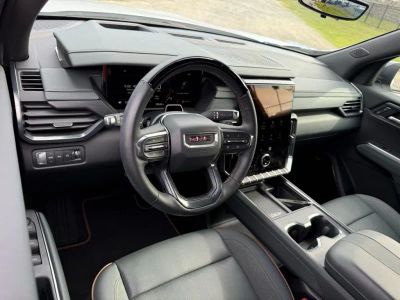 2024 GMC Acadia - Photo 3