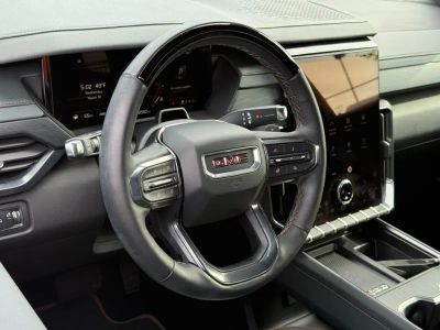 2024 GMC Acadia - Photo 17