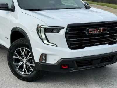 2024 GMC Acadia - Photo 4